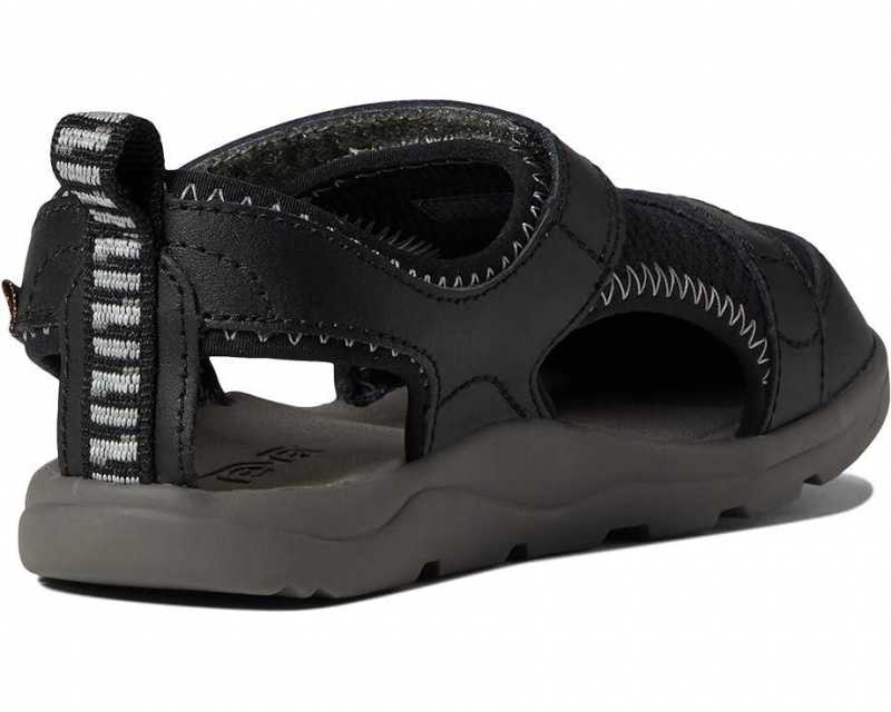 Black Teva Hurricane Seekado Kids' Sandals | 37148-THDR